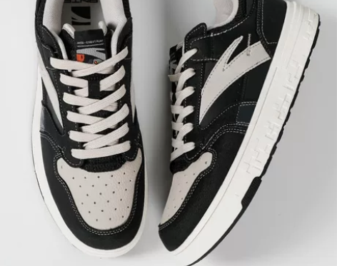 安踏鞋 王一博同款冬季新款板鞋男鞋2022...