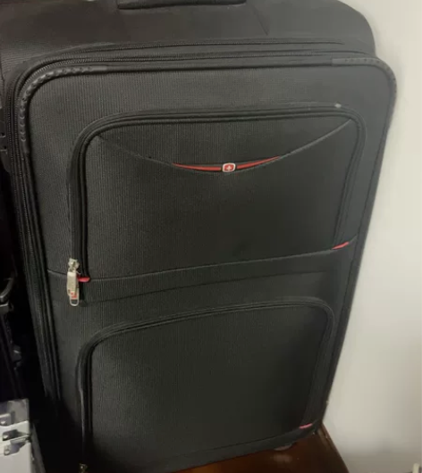 ito全新行李箱一个，32寸 感兴趣的话点...