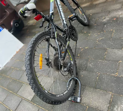 山地越野自行车♀八成新，同城自提 感兴趣的...