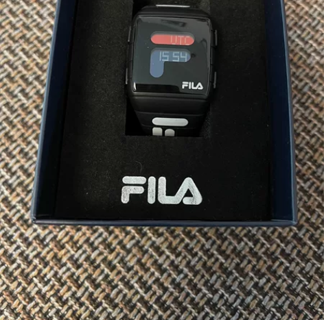 FILA斐乐手表男女情侣表 官网299购买...