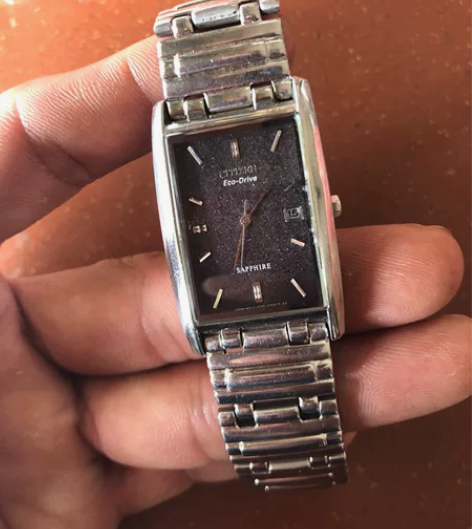 西铁城 光动能男士手表，蓝宝石镜面，原装正...