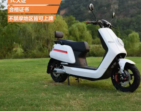 电动电瓶车新款大牛电摩72v高速车大功率两...