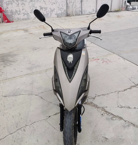 精品125踏板，9成新，一把着，带滑行器，...