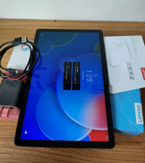 联想小新pad 2022款 平板电脑 99...