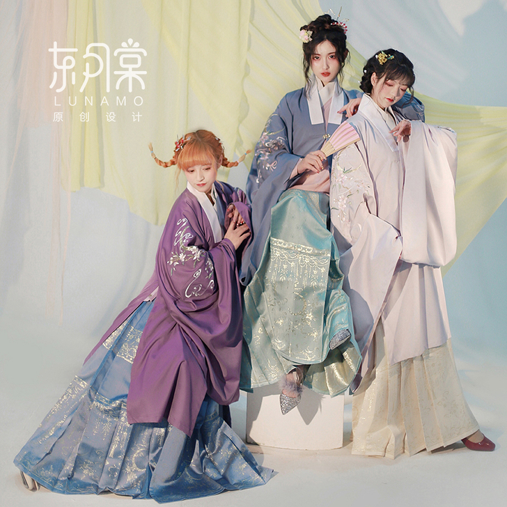东月棠 店铺同名款平价汉服明制披风女绣花大...