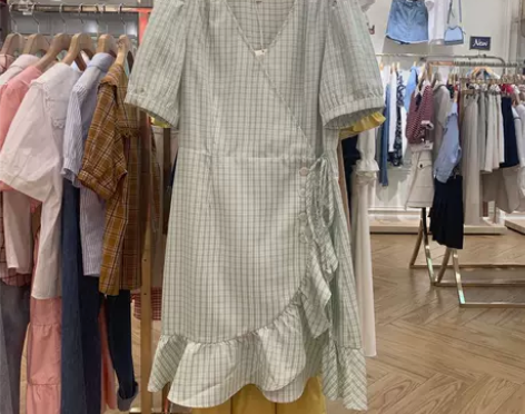 白菜价依恋同款夏季中长款V领连衣裙女开叉系...