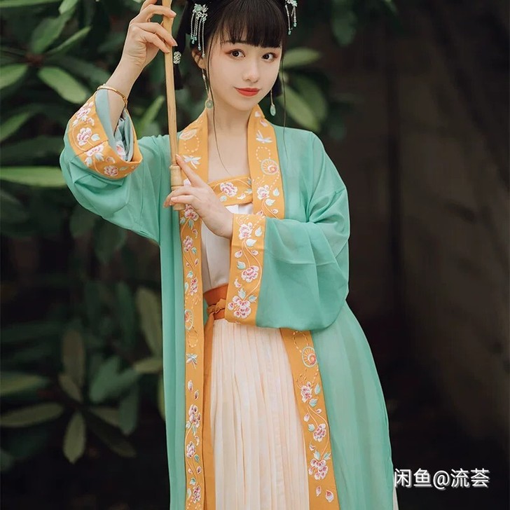 仙楚姬【初欢】仅试穿。除下裙是S码外其余是L