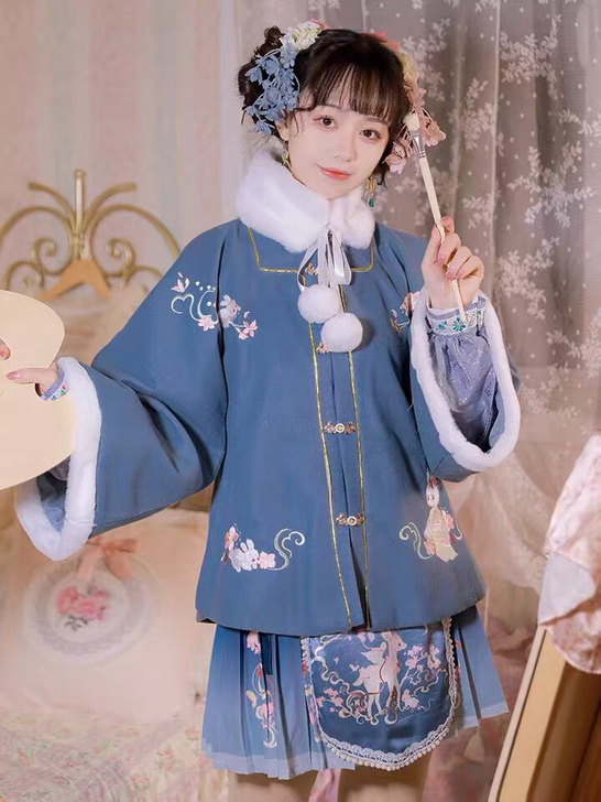 L码全新未拆封，武鹿兔语鹿言汉服女正品原创...