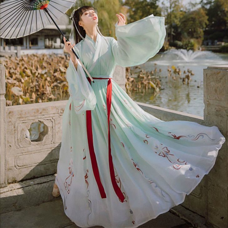 言然鸢尾正品原创汉服女中国风白菜全套学生魏...