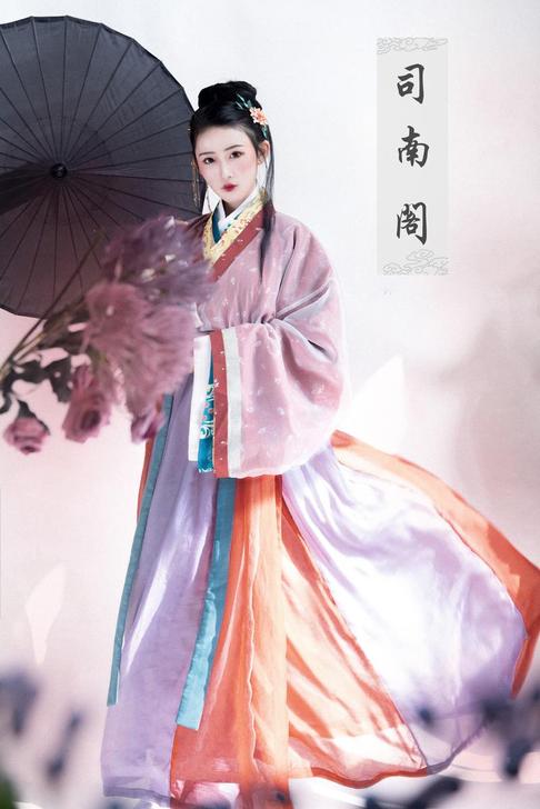 司南阁 民族装舞台装