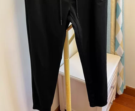 品牌男士休闲裤黑色松紧腰175码，32腰围...