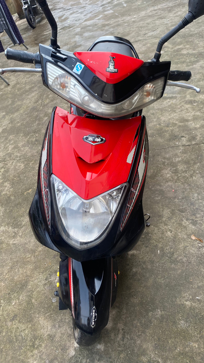 五羊电动车，60伏20安，爬坡轻松，刹车灵...