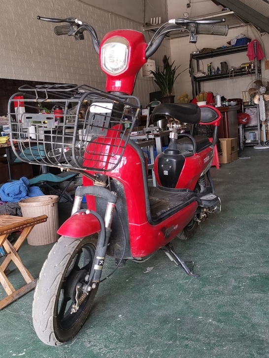 精品电动车一辆，48/20大电瓶。刚刚到店...