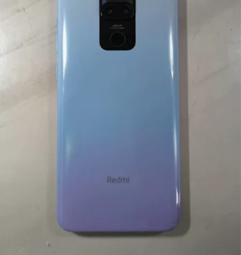 红米red mi 10x 4g版，后壳蓝紫...