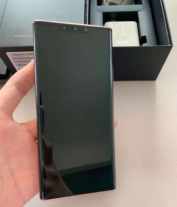 华为mate30pro5G版8+256G....