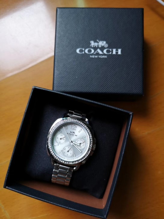 coach带钻手表,全新,带吊牌,包装盒都...