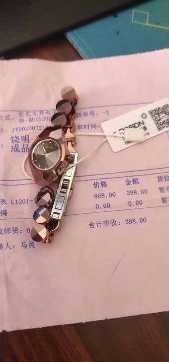 手表,快递公司理赔件,都是新的,带礼盒,现...