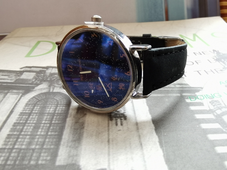 全新  全新 全新 时尚手表出售 有意私聊