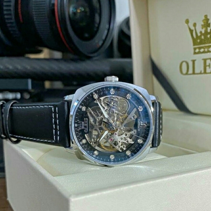 【全新】品牌手表酒桶型朋克镂空全自动机械表...