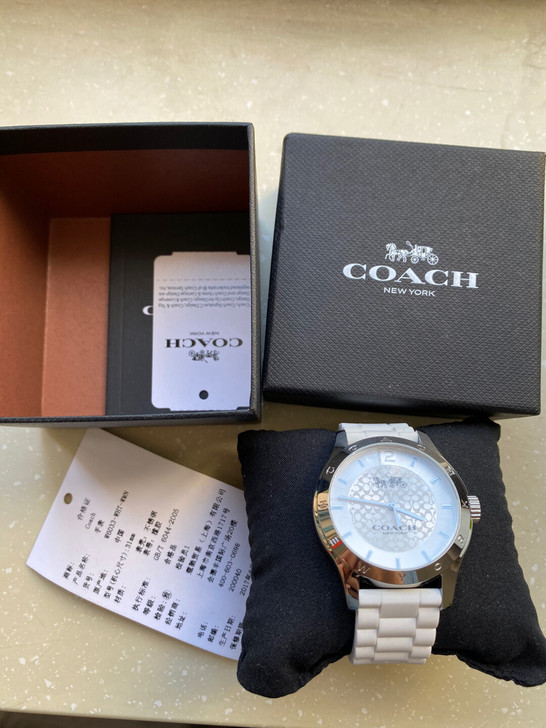 COACH/蔻驰 纯色硅胶表带女士简约手表