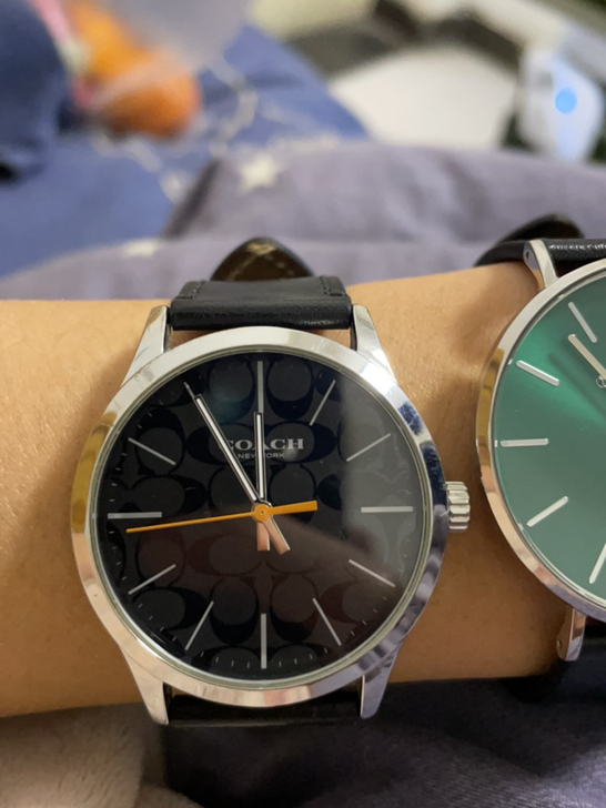 蔻驰 coach手表1800专柜购入，买新...