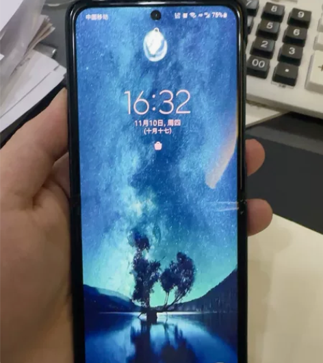 Samsung/三星 Galaxy Z F...