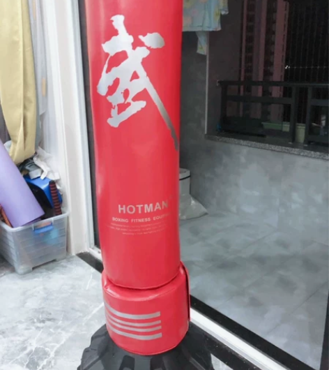 立式拳击沙袋 八九成新吧 没用过几次就闲置...