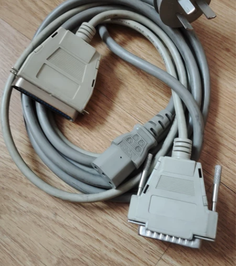 电脑电源线 感兴趣的话点“我想要”和我私聊...