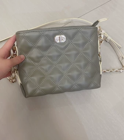 斜挎包 原图实拍，没有掉皮啥的