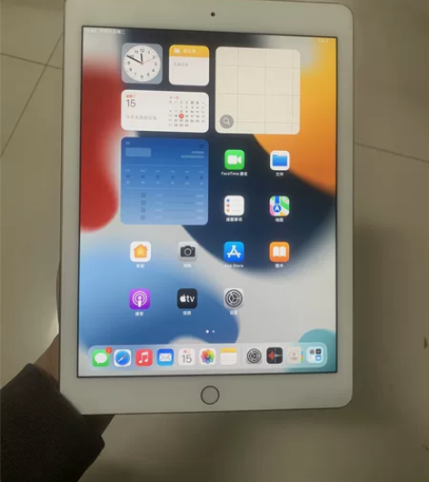 着急卖 个人原因便宜卖二手9新苹果ipad...