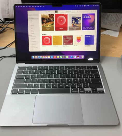 个人苹果MacBook Air M2 8+...