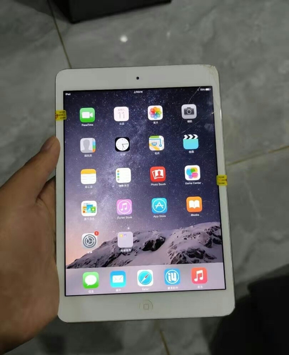 iPad mini3，自用的，八层新，64...