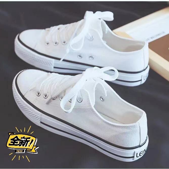 店铺不干了，全新出20双白色帆布鞋，小白鞋情侣鞋