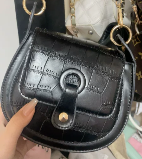 女士小包包 单肩斜挎包时尚马鞍包