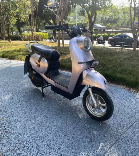 品牌欧驹新国标电动车，自己用的车子，前后双...