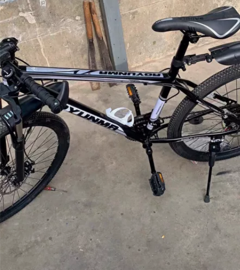 车店倒闭，剩下的一批全新山地车高档自行车低...
