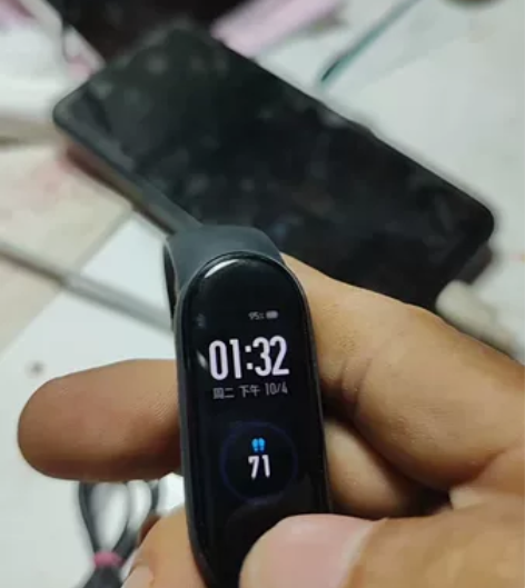 MIUI/小米自用小米手环5，买了小米手表...