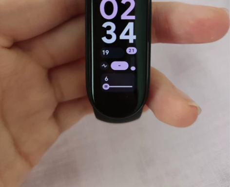 小米手环6nfc 感兴趣的话点“我想要”和我私聊吧～