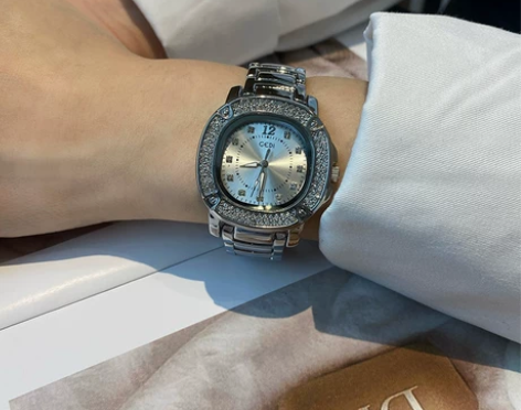 歌迪手表女款轻奢小众学生ins风时尚潮流方...