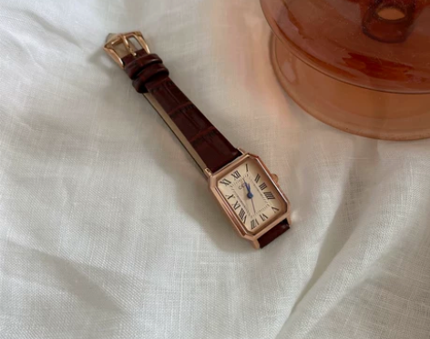 歌迪 腕表 感兴趣的话点“我想要”和我私聊...