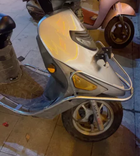 极品铃木海王星125踏板摩托车整车原装有手...