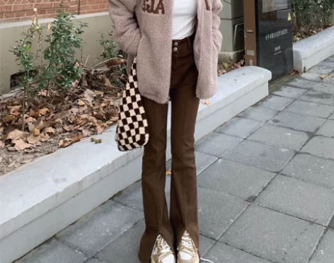 美式复古辣妹风棕色微喇叭牛仔裤女秋冬宽松直...