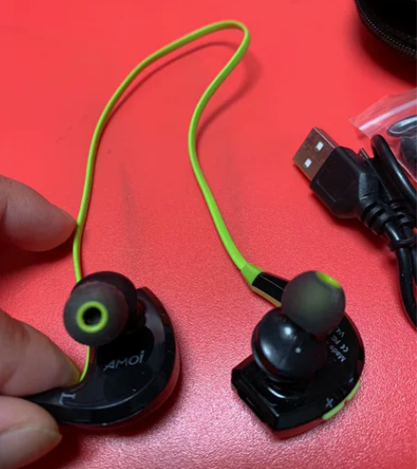 吃鸡耳机,立体感太强了!Amoi/夏新 A...