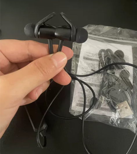 全新挂脖式运动无线耳机 外贸货