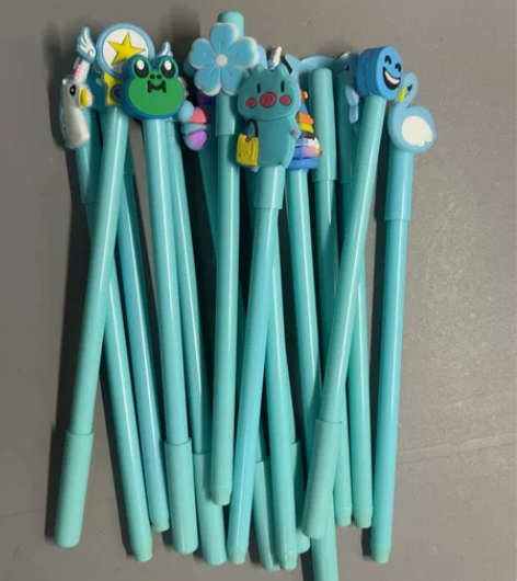 出全新可爱中性笔 一共15支 12元 不包...