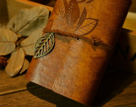 仿皮复古牛皮纸内芯 活页绑带记事本 日记笔...