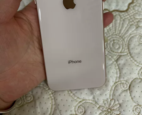 苹果8国行全原皮毛新64g电池88 感兴趣...