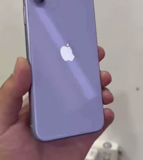 苹果11国行64 纯原无拆修 成色不错 仅...