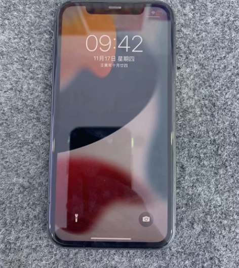 国行 11 黑色 128G 15系统 电池...