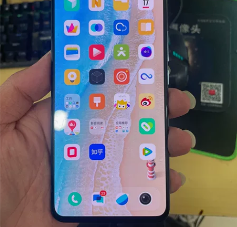 vivox60 8+256 屏幕右上角一...